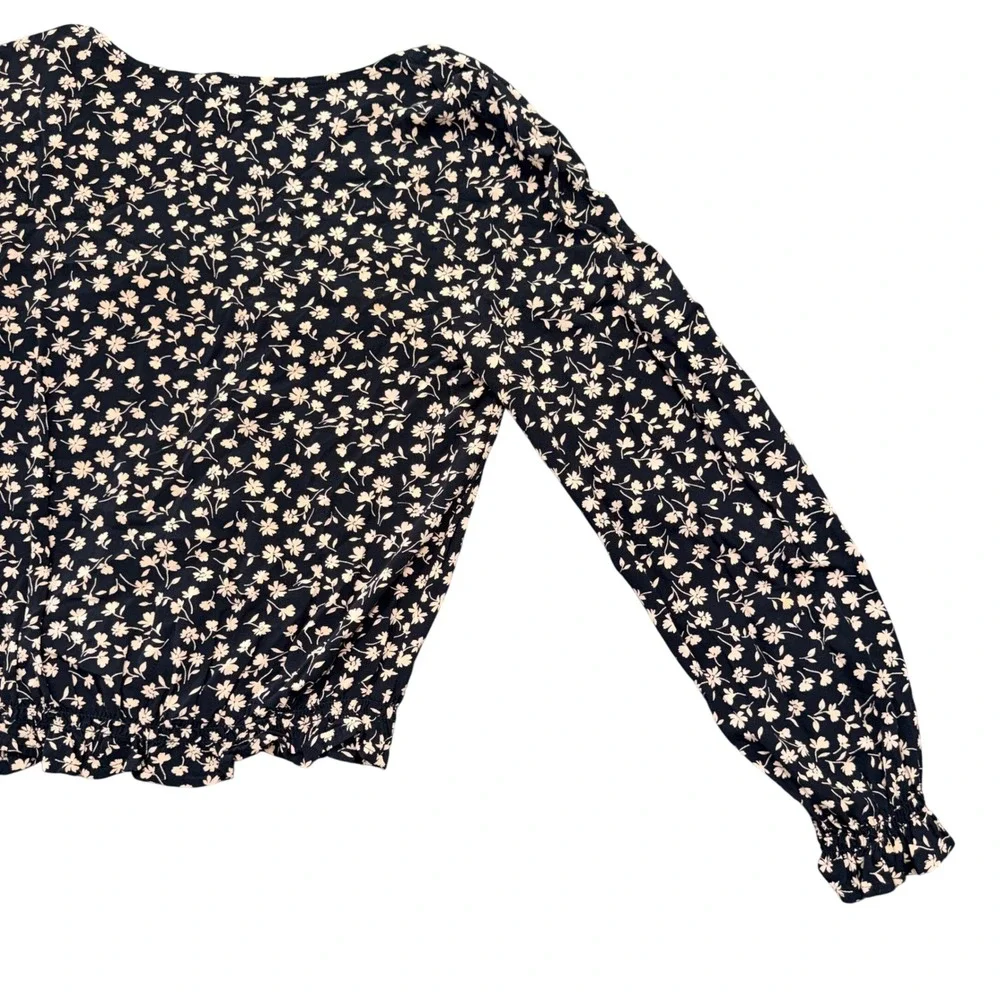 American Eagle Womens Small Black Floral Long Sleeve V-Neck Elastic Hem Blouse - Picture 7 of 9